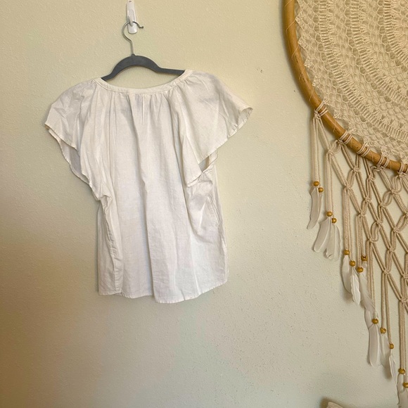 Universal Thread Women’s Flowy White Top - Picture 4 of 4